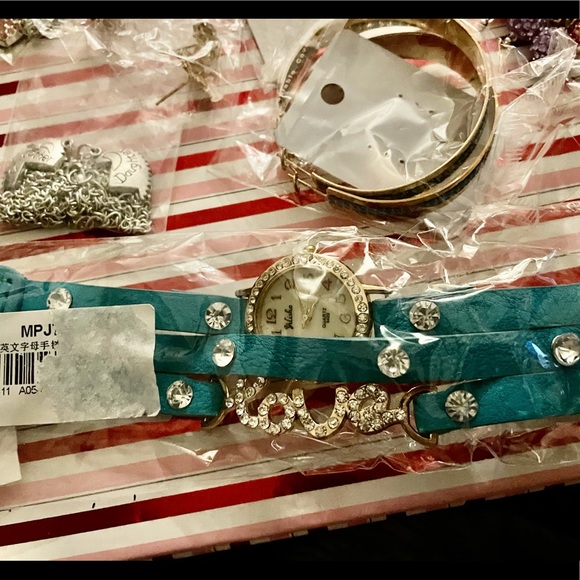 New 11pc. Personalized Jewelry Lot - Picture 5 of 11